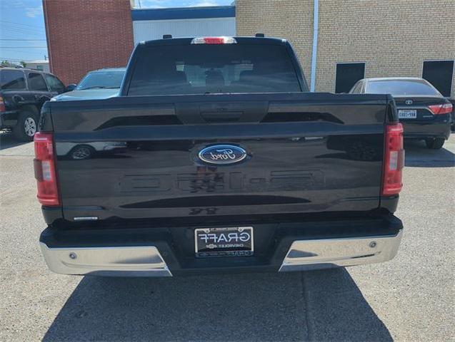 Photo of 2023 AGATE BLACK METALLIC Ford F-150