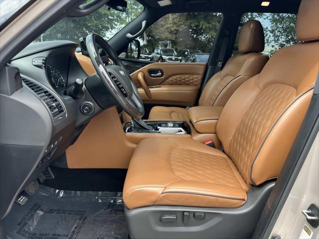 Photo of 2024 Champagne Quartz INFINITI QX80