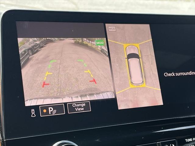 Photo of 2024 Champagne Quartz INFINITI QX80