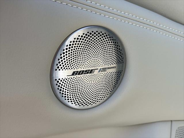 Photo of 2024 Moonstone White INFINITI QX80