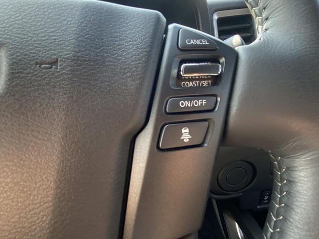 Photo of 2024 Glacier White Nissan Frontier