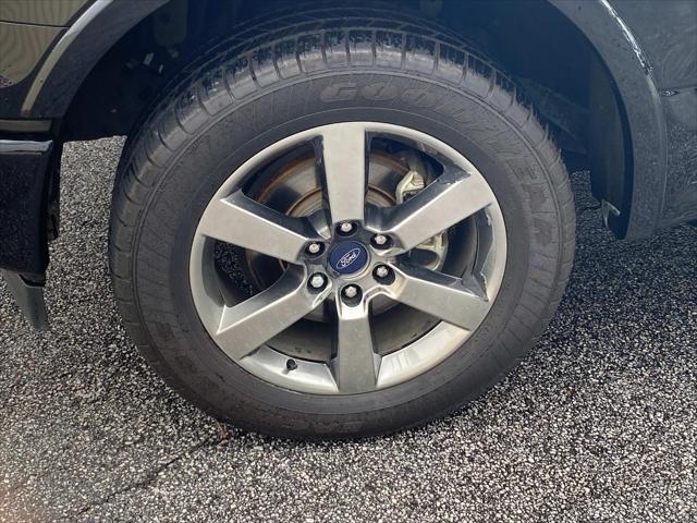Photo of 2017 Shadow Black Ford F-150