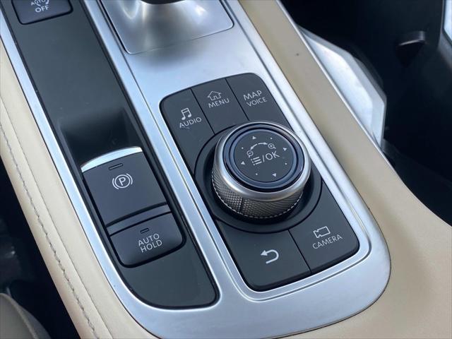 Photo of 2025 Majestic White INFINITI QX60