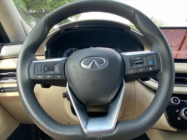 Photo of 2025 Majestic White INFINITI QX60
