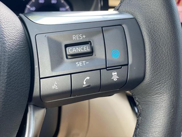 Photo of 2025 Majestic White INFINITI QX60