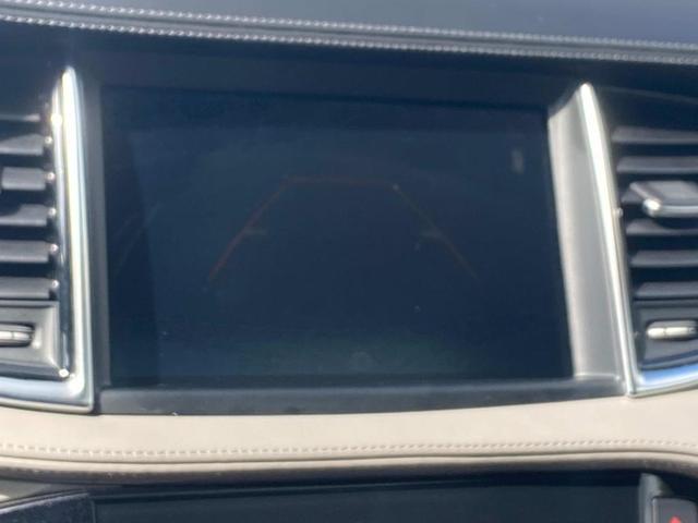 Photo of 2024 Radiant White INFINITI QX50