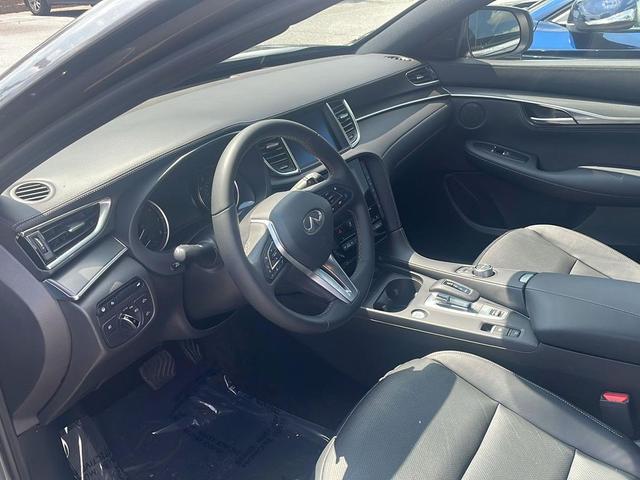 Photo of 2025 Graphite Shadow INFINITI QX55
