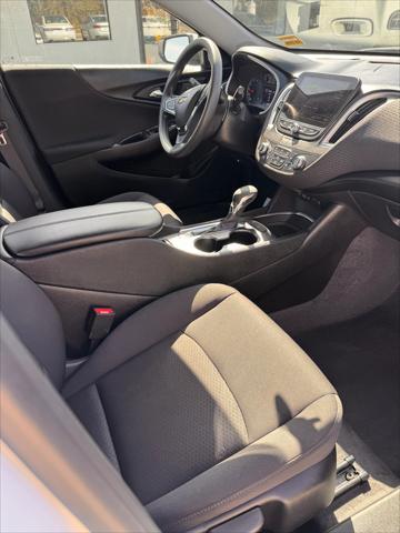 Photo of 2023  Chevrolet Malibu