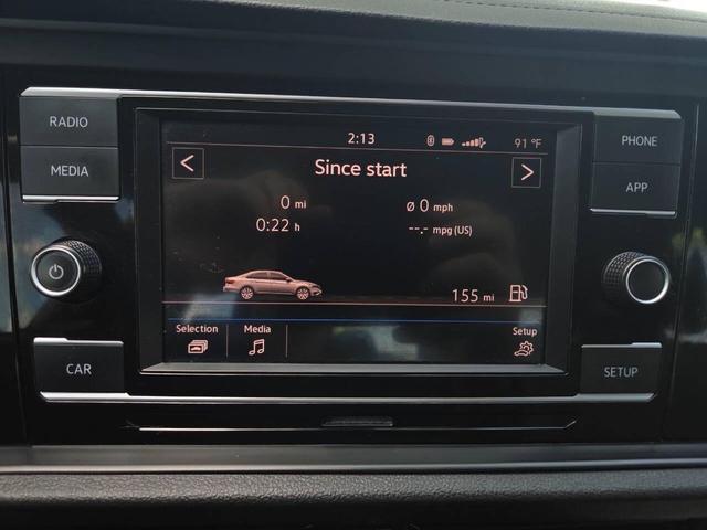 Photo of 2019 Platinum Gray Metallic Volkswagen Jetta