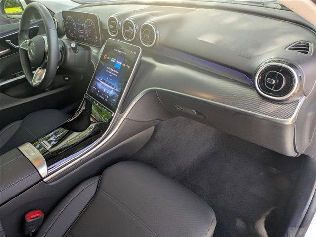 Photo of 2025 Polar White Mercedes-Benz C-Class
