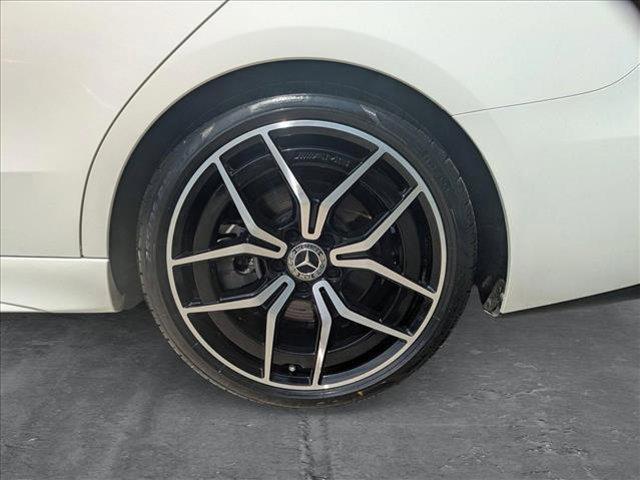 Photo of 2022 Polar White Mercedes-Benz C-Class