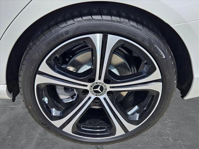 Photo of 2025 Polar White Mercedes-Benz C-Class