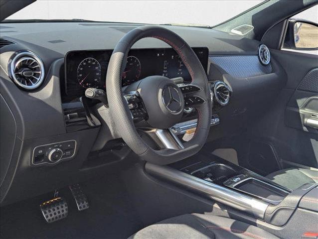 Photo of 2025 Polar White Mercedes-Benz GLA 250