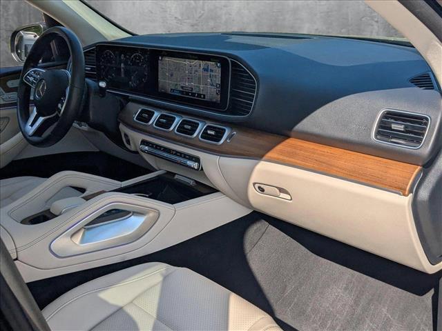 Photo of 2022 Black Mercedes-Benz GLE 350