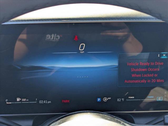 Photo of 2025 Polar White Mercedes-Benz GLC 300