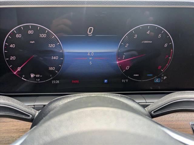 Photo of 2025 Polar White Mercedes-Benz GLE 350