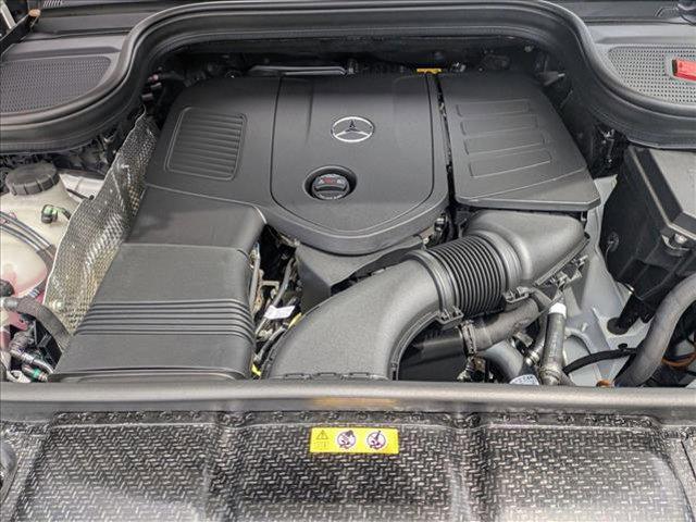 Photo of 2025 Polar White Mercedes-Benz GLE 350