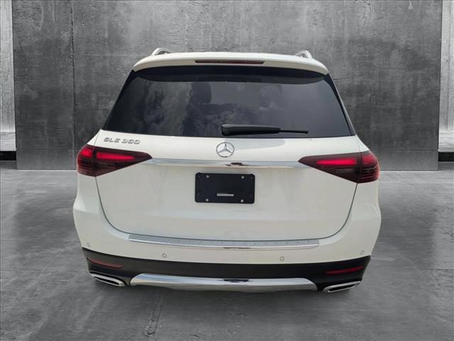 Photo of 2025 Polar White Mercedes-Benz GLE 350