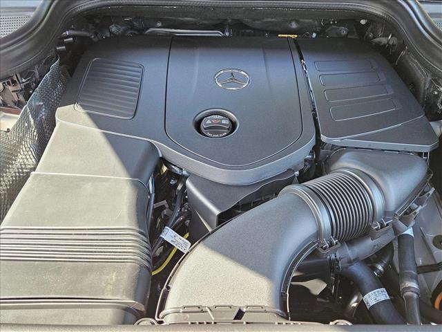 Photo of 2025 MANUFAKTUR Alpine Grey Mercedes-Benz GLE 350