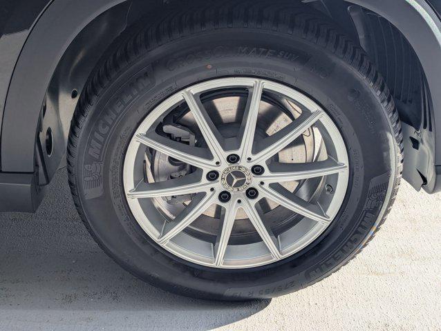 Photo of 2025 Obsidian Black Metallic Mercedes-Benz GLE 350