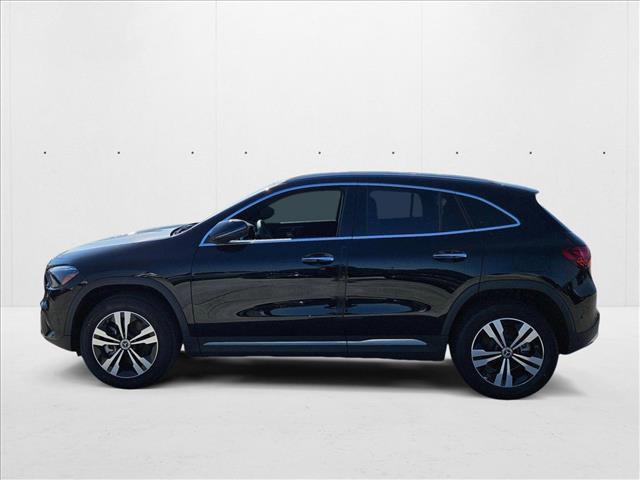 Photo of 2025 Night Black Mercedes-Benz GLA 250