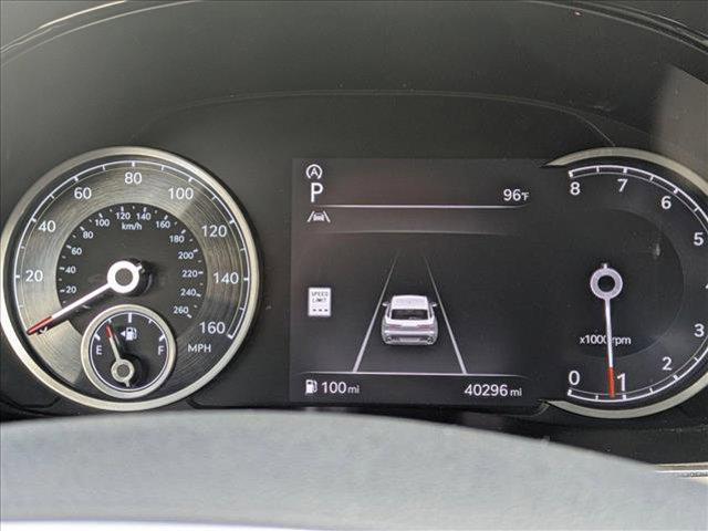 Photo of 2023 Vik Black Genesis GV70