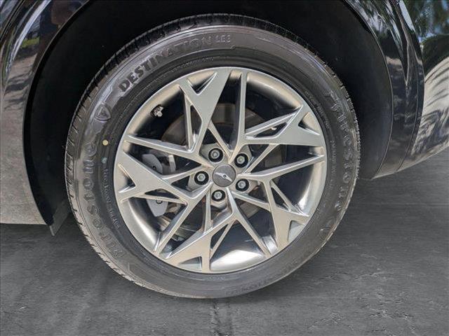 Photo of 2023 Vik Black Genesis GV70