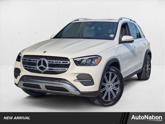 Photo of 2025 Polar White Mercedes-Benz GLE 350