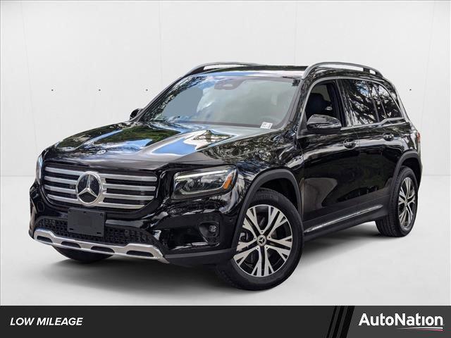 Photo of 2024 Night Black Mercedes-Benz GLB 250