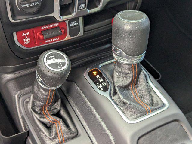 Photo of 2022 Silver Zynith Clearcoat Jeep Gladiator