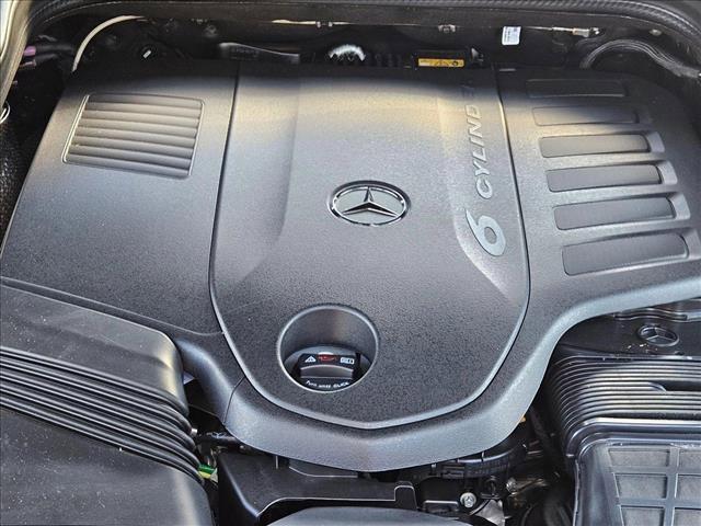 Photo of 2025 Obsidian Black Metallic Mercedes-Benz GLS 450