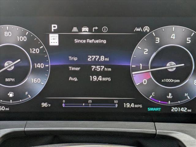 Photo of 2023 Everlasting Silver Kia Telluride