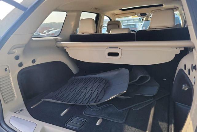 Photo of 2015 Bright White Clearcoat Jeep Grand Cherokee