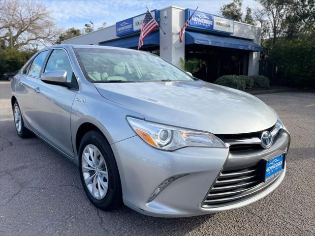 2016 Toyota Camry Hybrid