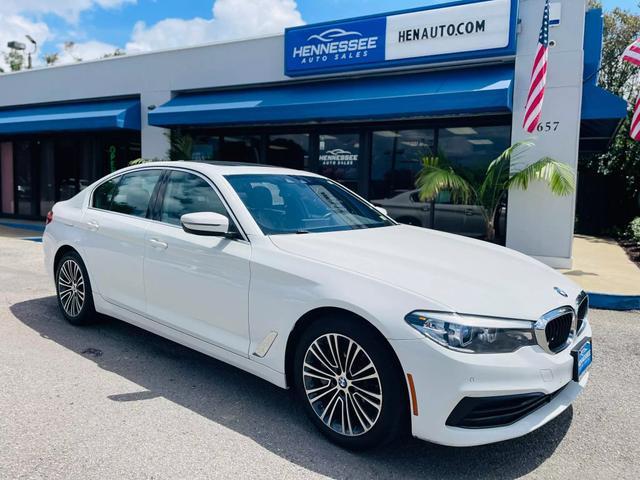 2019 BMW 530