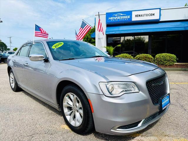 2016 Chrysler 300