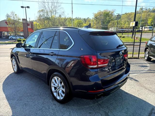Photo of 2015 Dark Blue BMW X5