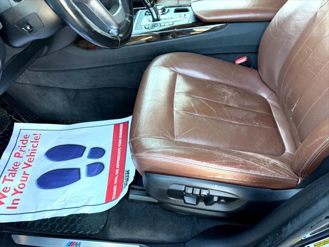 Photo of 2015 Dark Blue BMW X5