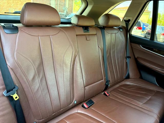 Photo of 2015 Dark Blue BMW X5
