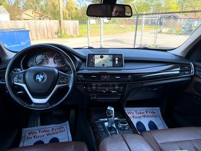 Photo of 2015 Dark Blue BMW X5