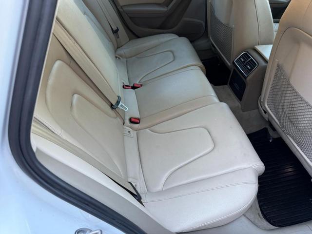 Photo of 2012 White Audi A4