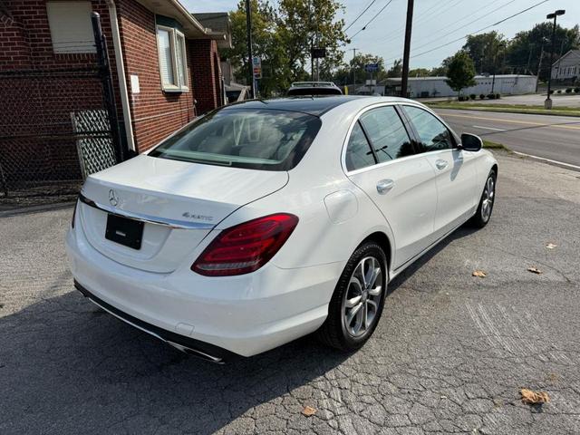 Photo of 2015 White Mercedes-Benz C-Class
