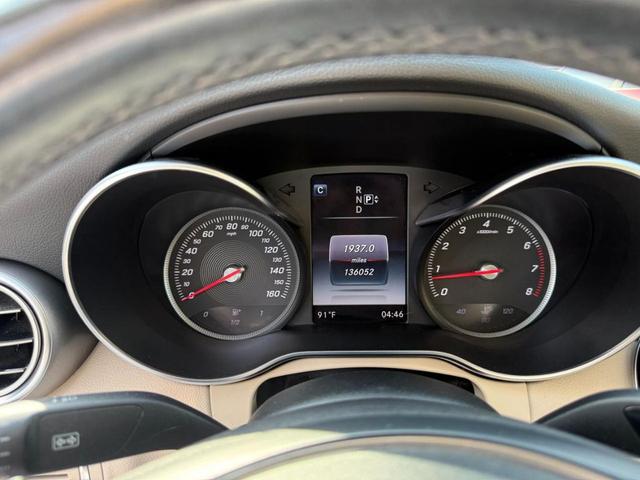 Photo of 2015 White Mercedes-Benz C-Class