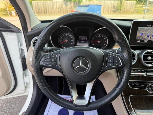 Photo of 2015 White Mercedes-Benz C-Class