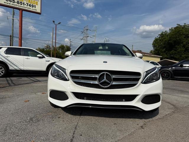 Photo of 2015 White Mercedes-Benz C-Class