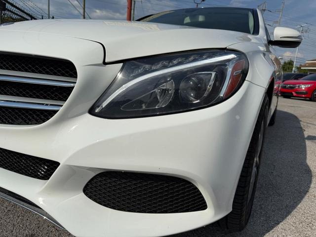 Photo of 2015 White Mercedes-Benz C-Class