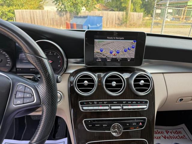 Photo of 2015 White Mercedes-Benz C-Class