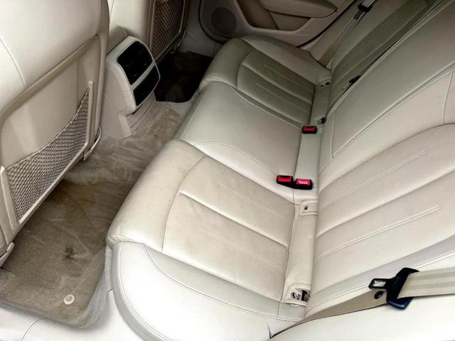 Photo of 2013 Black Audi A6