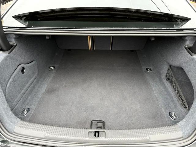 Photo of 2013 Black Audi A6