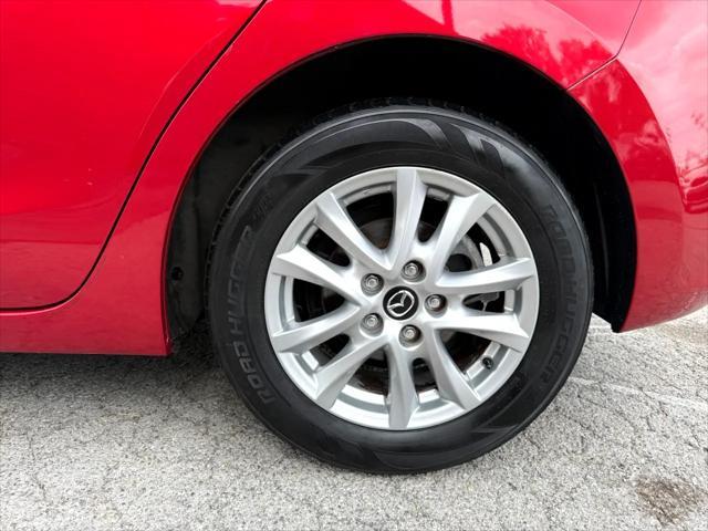 Photo of 2018 Soul Red Metallic Mazda Mazda3